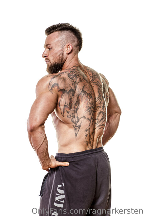 Ragnarkersten model nude archive