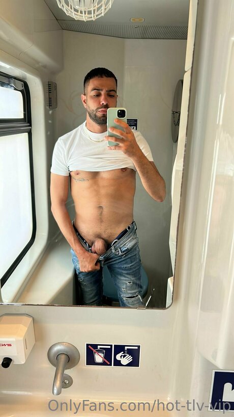 Hot Tl Vip sexy model image