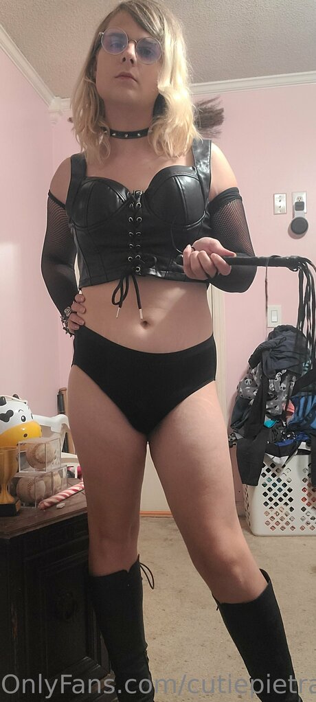 Cutiepietrans22 exclusive actress img