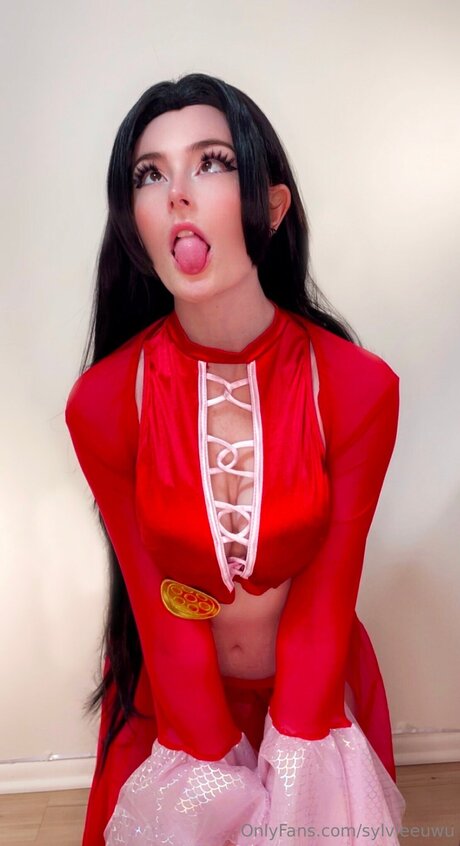 Sylvieeuwu erotic actress photo