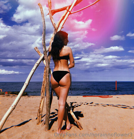 Norainnoflower3 nice model photo