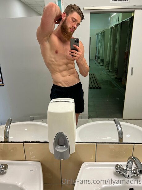 Ilyamadris erotic actress picture