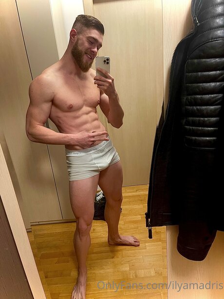 Ilyamadris perfect star picture