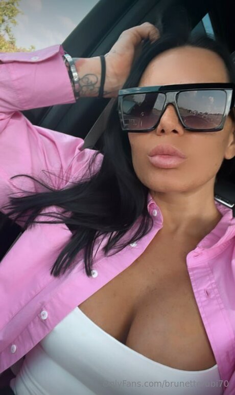 Brunetterubi70 sex star picture