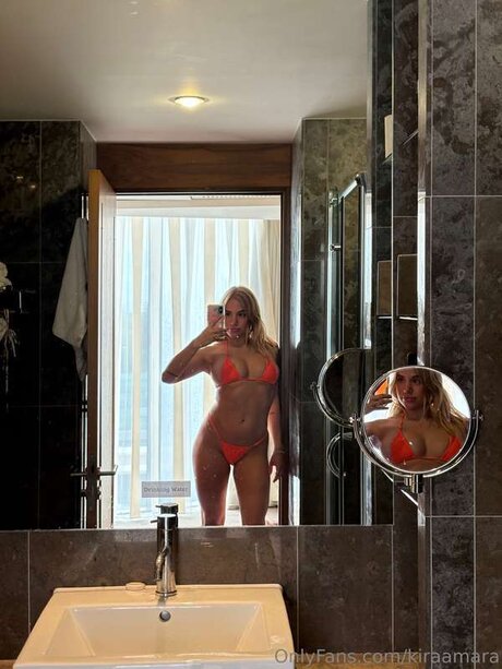 Kiraamara pornographic model image