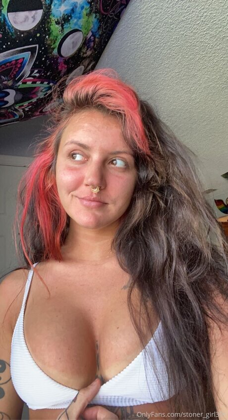 Stoner Girl301 nice model archive