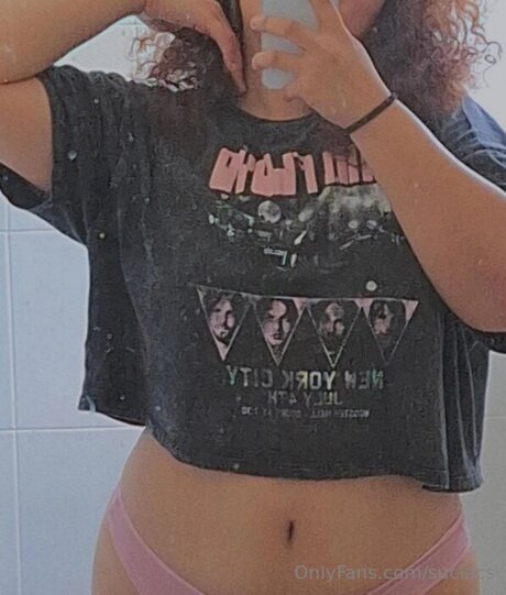 Suciacs naked star image