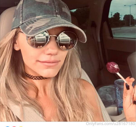 U28167180 star hot archive