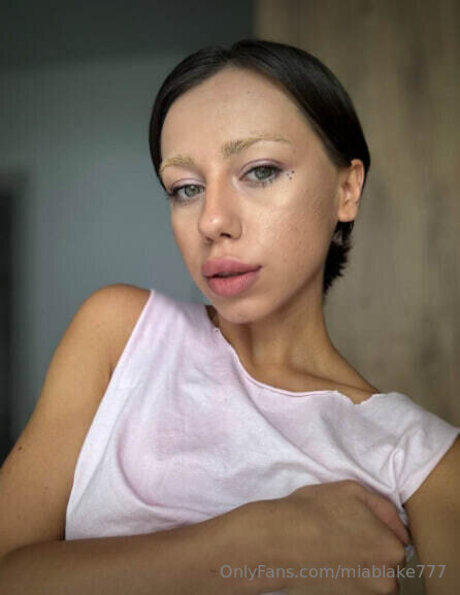 Ana Ji star adult gallery