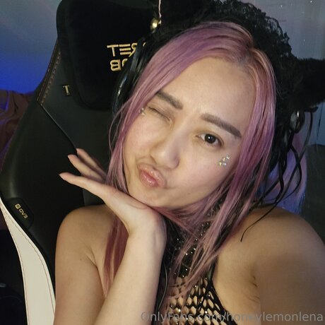 Honeylemonlena star nude galleries