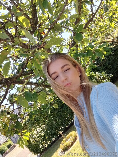 Nina Bella model exclusive picture