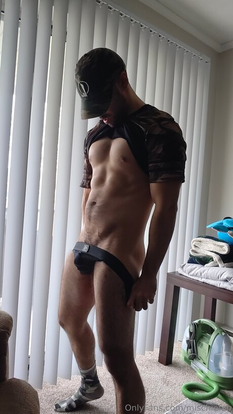 Mischiefab model pornographic images