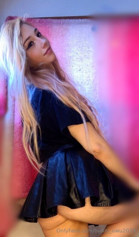 Bunni Uwu2024 xxx pornstar img