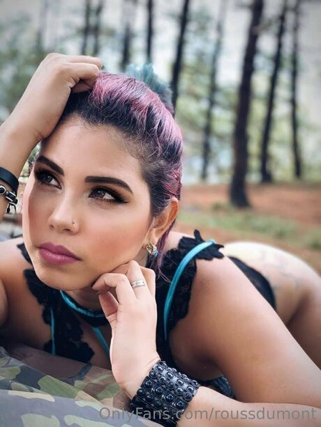 Sucubo 69 model naked pics