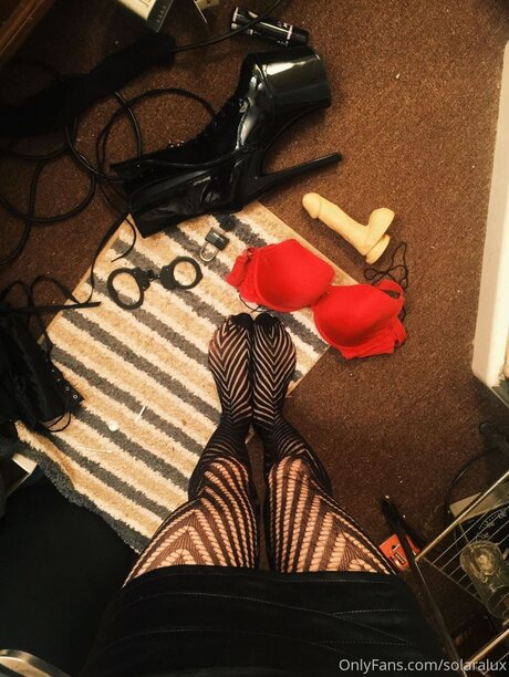 Evelynvex beautiful pornstar archive