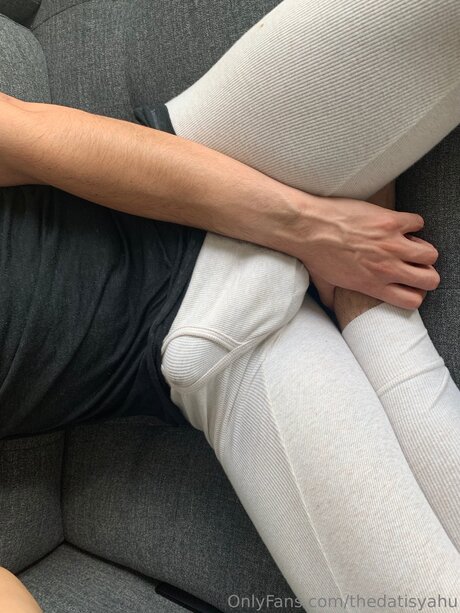 Datisyahu best model photo