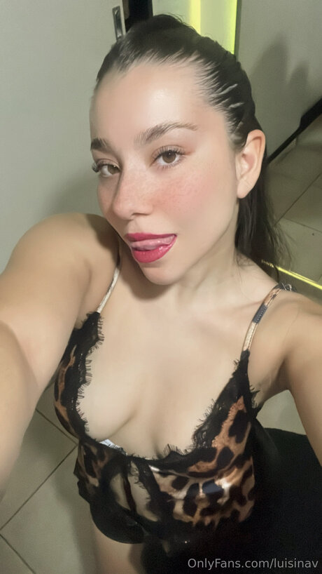 Luisinav nudes pornstar pics
