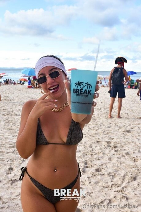 Luisinav free star pic