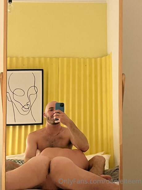 Danielteem hot actress img