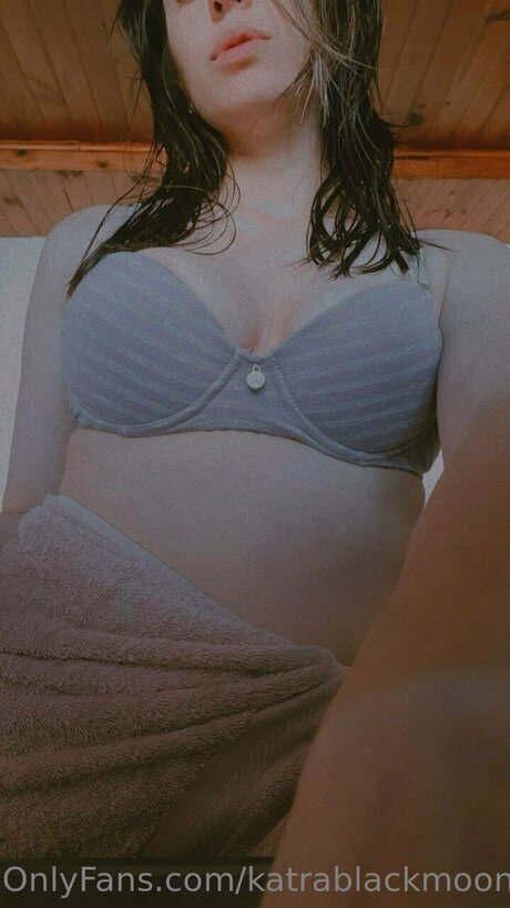 Katrablackmoon star high quality img