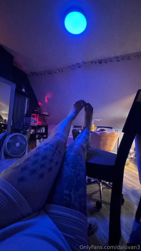 Daluvan3 pornstar nudes image