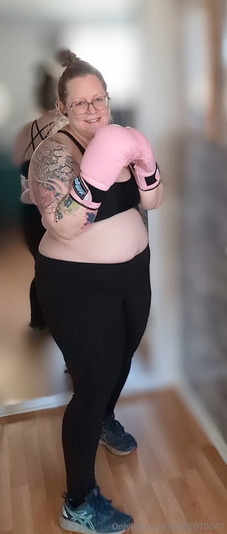 U381070047 star hot galleries