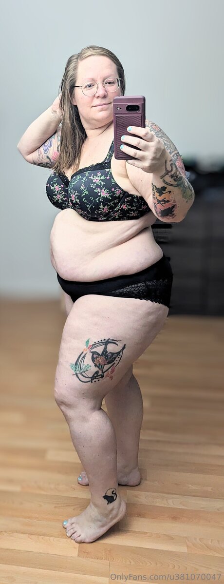 U381070047 free pornstar photos