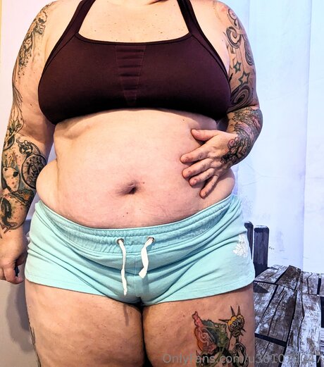 U381070047 model nudes archive