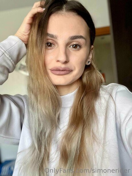 Simonerider model high quality pictures