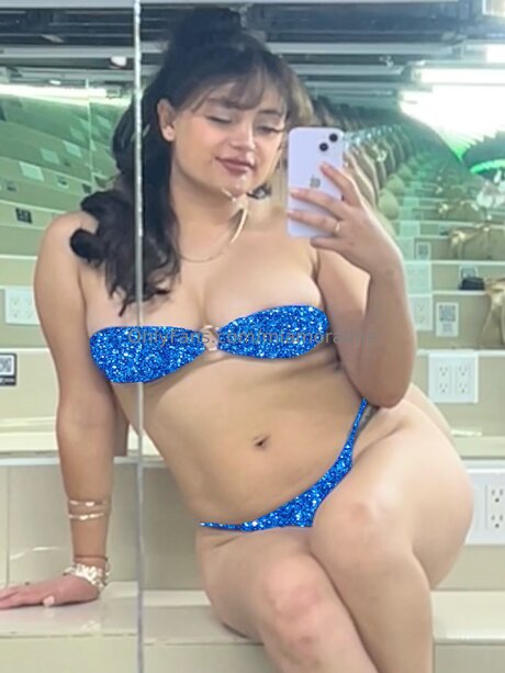 Miamoralma erotic actress pic