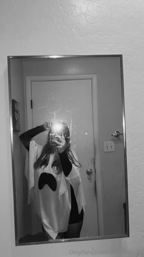 Mommakk33 star nudes images