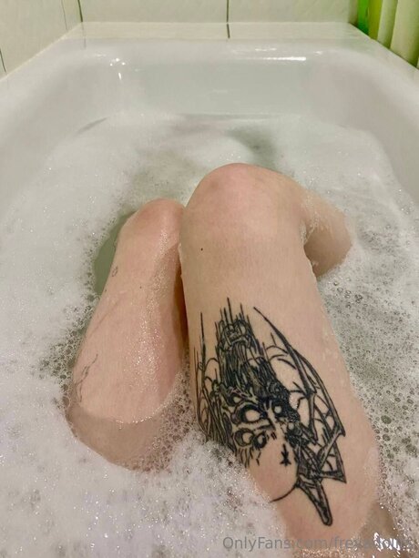 Freyadollts star perfect picture