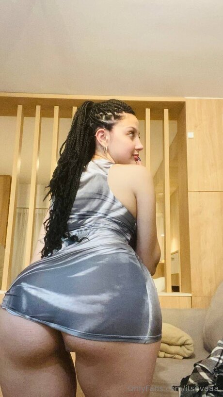 Itsevaaa model free gallery