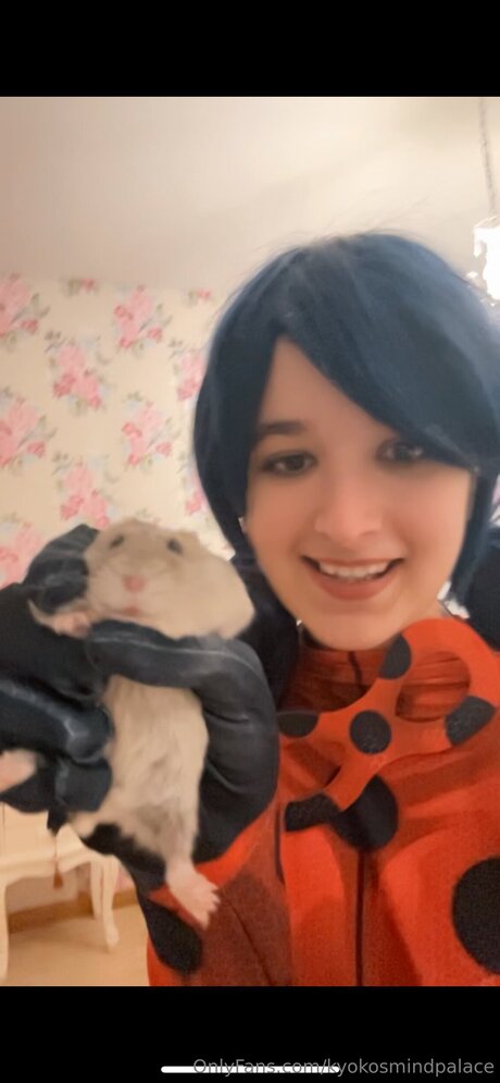 Kyokocosplays hot actress pictures