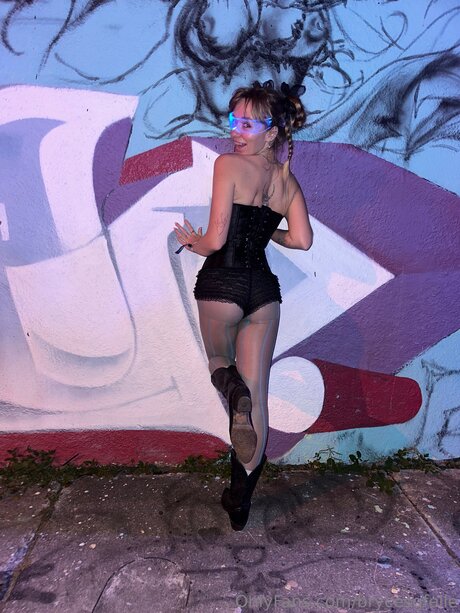 Lillyellefree pornstar nudes gallery