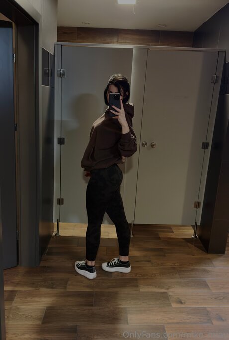 Miko Miau nice model pics