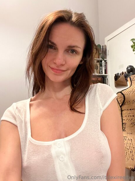 Itslexireedxo star nudes pictures