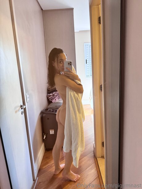 Gigymnast pornstar pretty pics