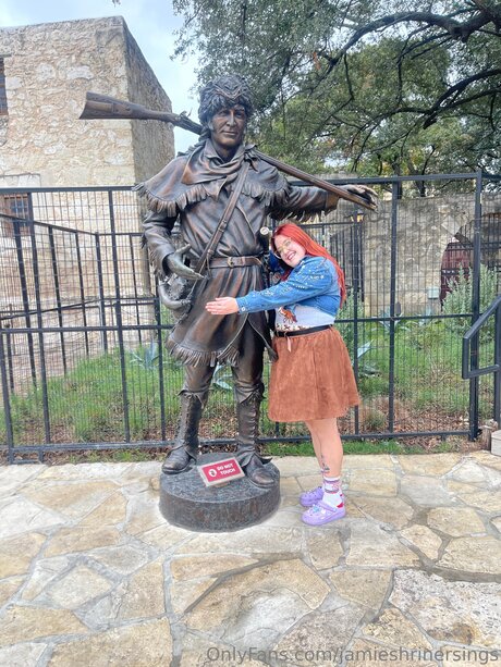 Jamieshrinersings hd star img