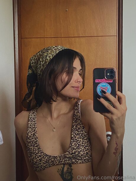 Rosealina nudes model gallery