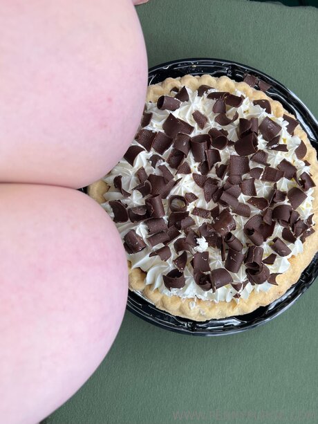 Pennypurge star naked photo