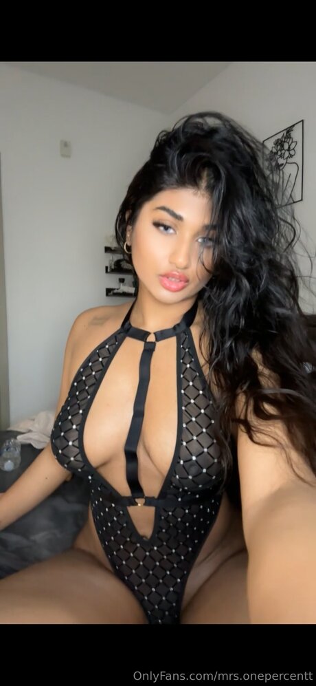 Mrs Onepercentt pornstar xxx picture