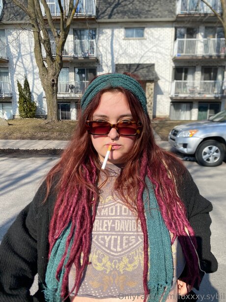 Foxxxy Sybil nice star pic