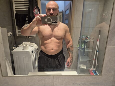 Heavyduty1 pornstar xxx picture