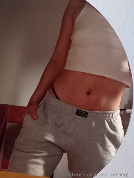 Cameronziegler beautiful actress galleries