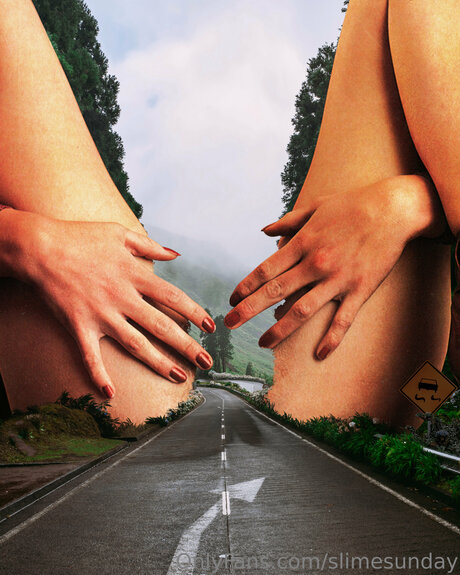 Slimesunday nudes pornstar img