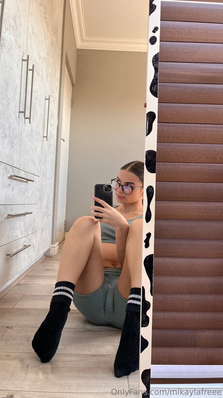 Mikaylafreee high quality pornstar galleries