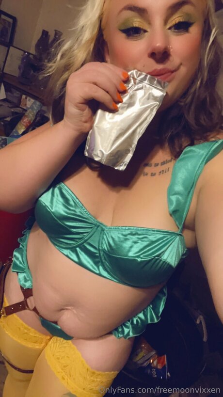 Freemoonvixxen star sex pic