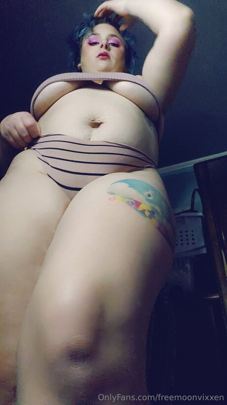 Freemoonvixxen star sexy photos
