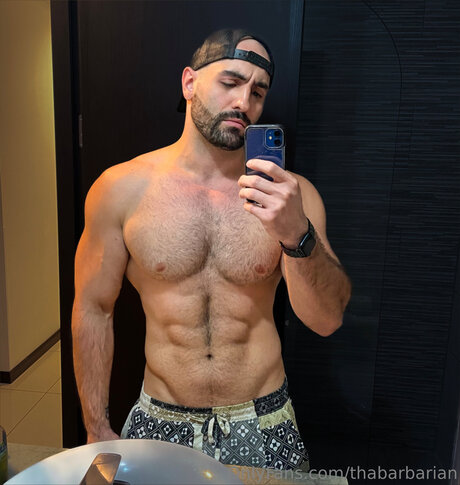 Zeus Free model sex img